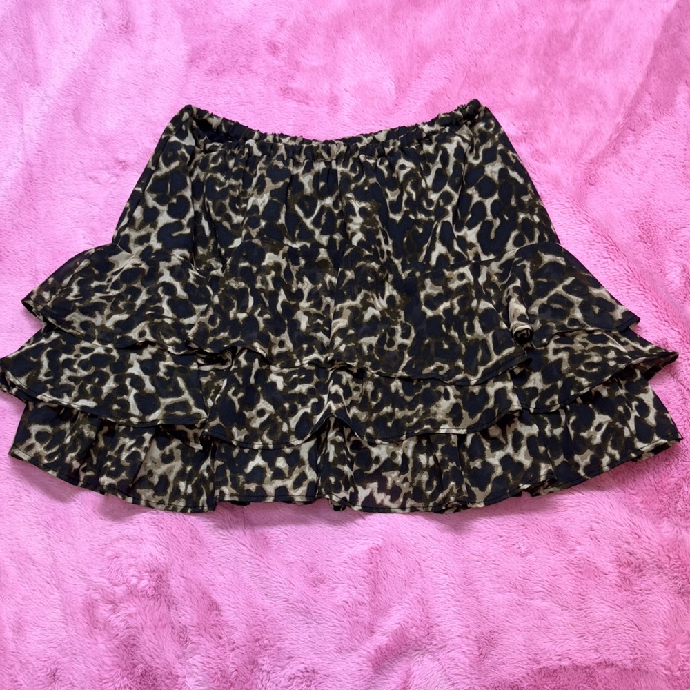 Converse All Star Leopard Print Ruffle Mini Skirt